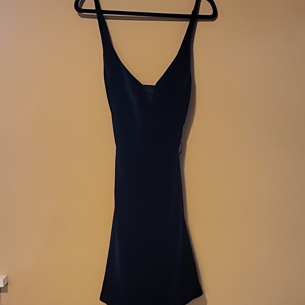 Elegant Navy Blue Sleeveless Dress